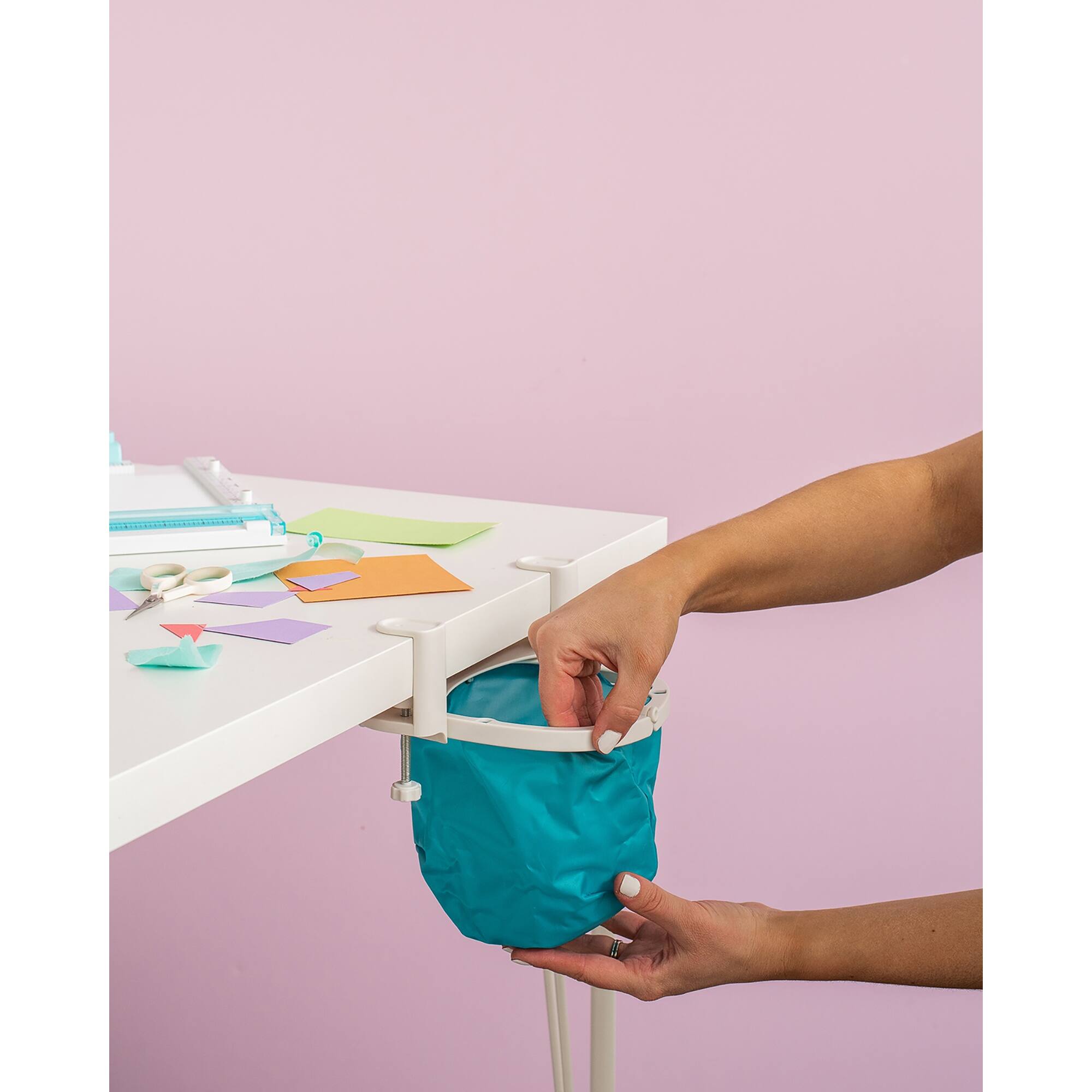 We R Memory Keepers® Desktop Dustbin